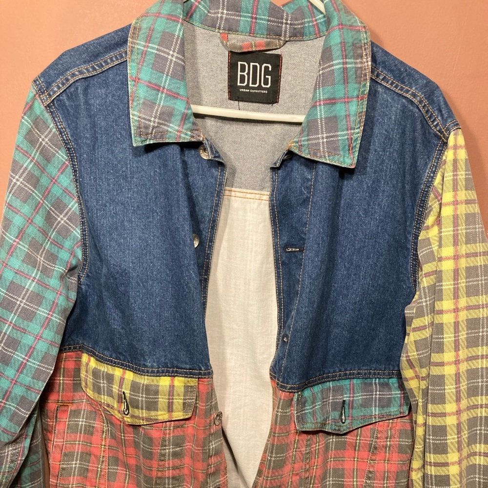 BDG Printed Colorblock Denim Trucker Jacket